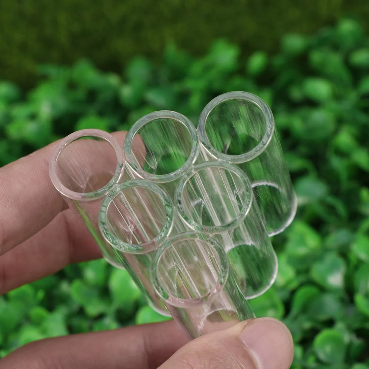 Aquatic Crystal Shrimp Hideaway - Acrylic Breeding Nest for Fish & Shrimp