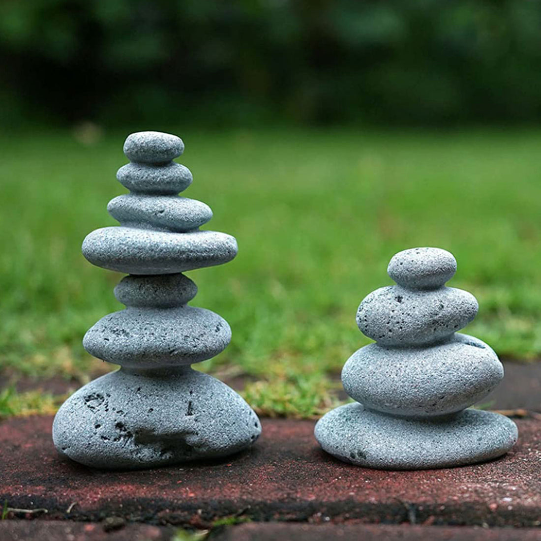 Simulated stromatolites stones 4-stack next to 7-stack out of package